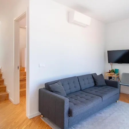 Morro Flat W Terrace By Lovelystay *